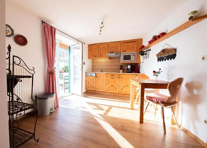 Almstueberl Διαμέρισμα Grainau